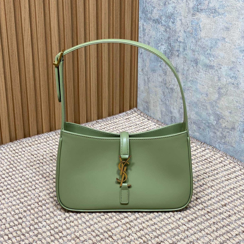Y51 hobo bags